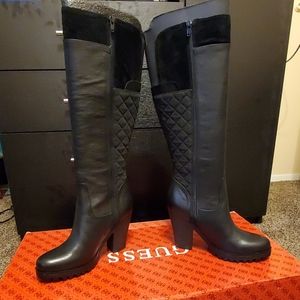 GUESS Cayena boots